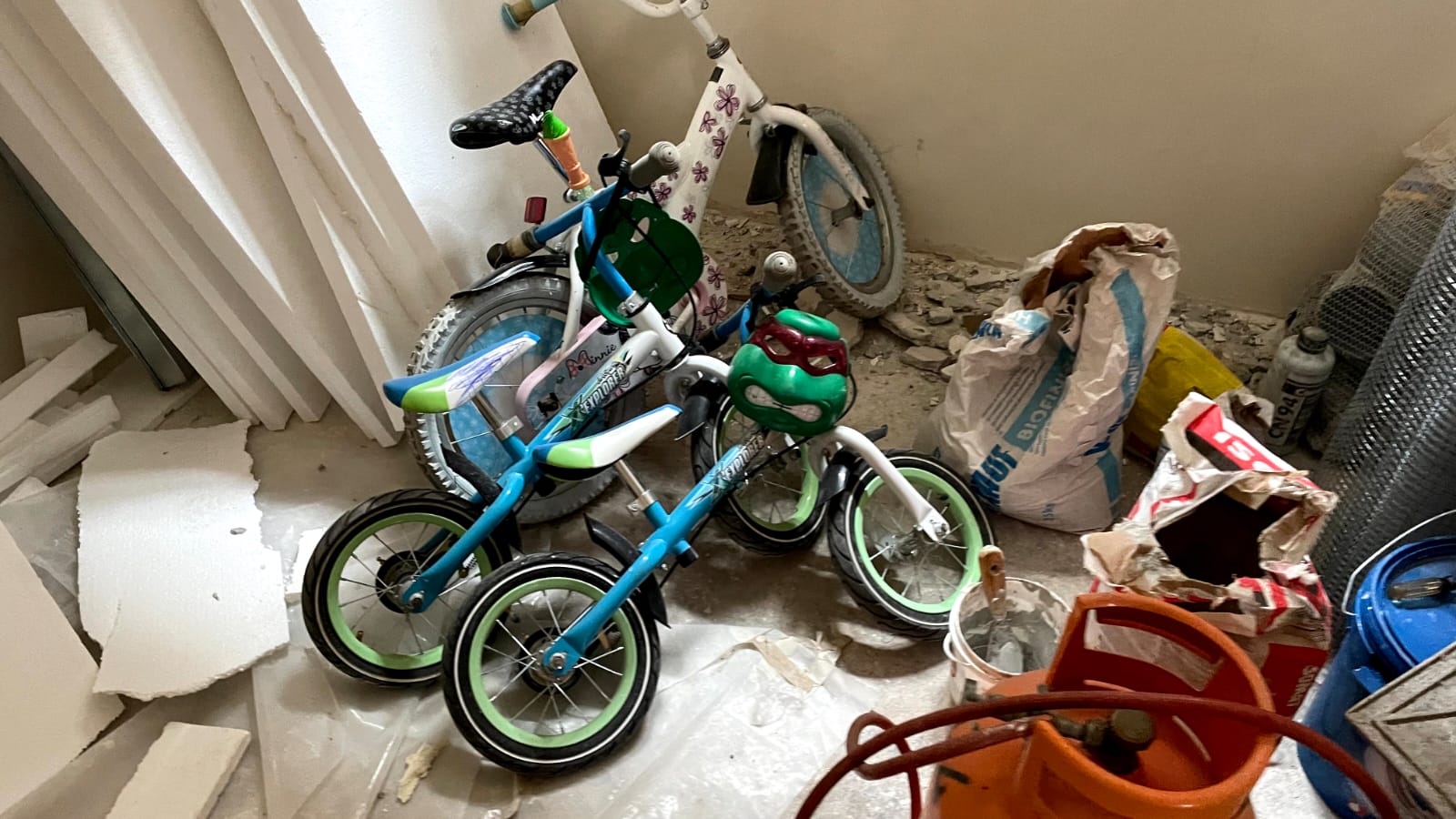 Malerei & Renovierung Wien – Bild 30 mit DTF